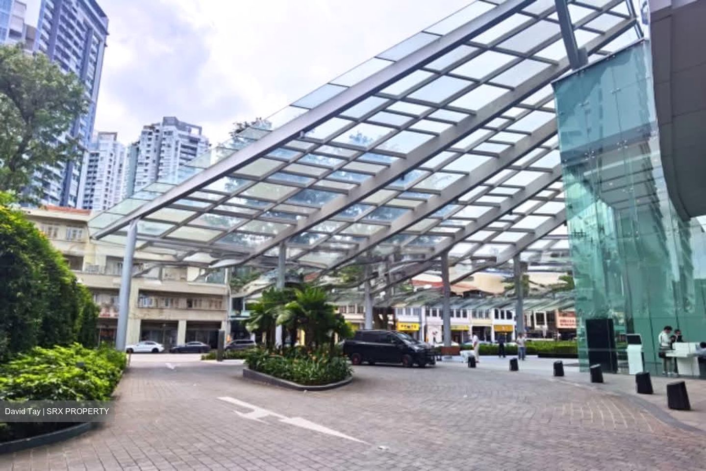 Arc 380 (D8), Office #553605871